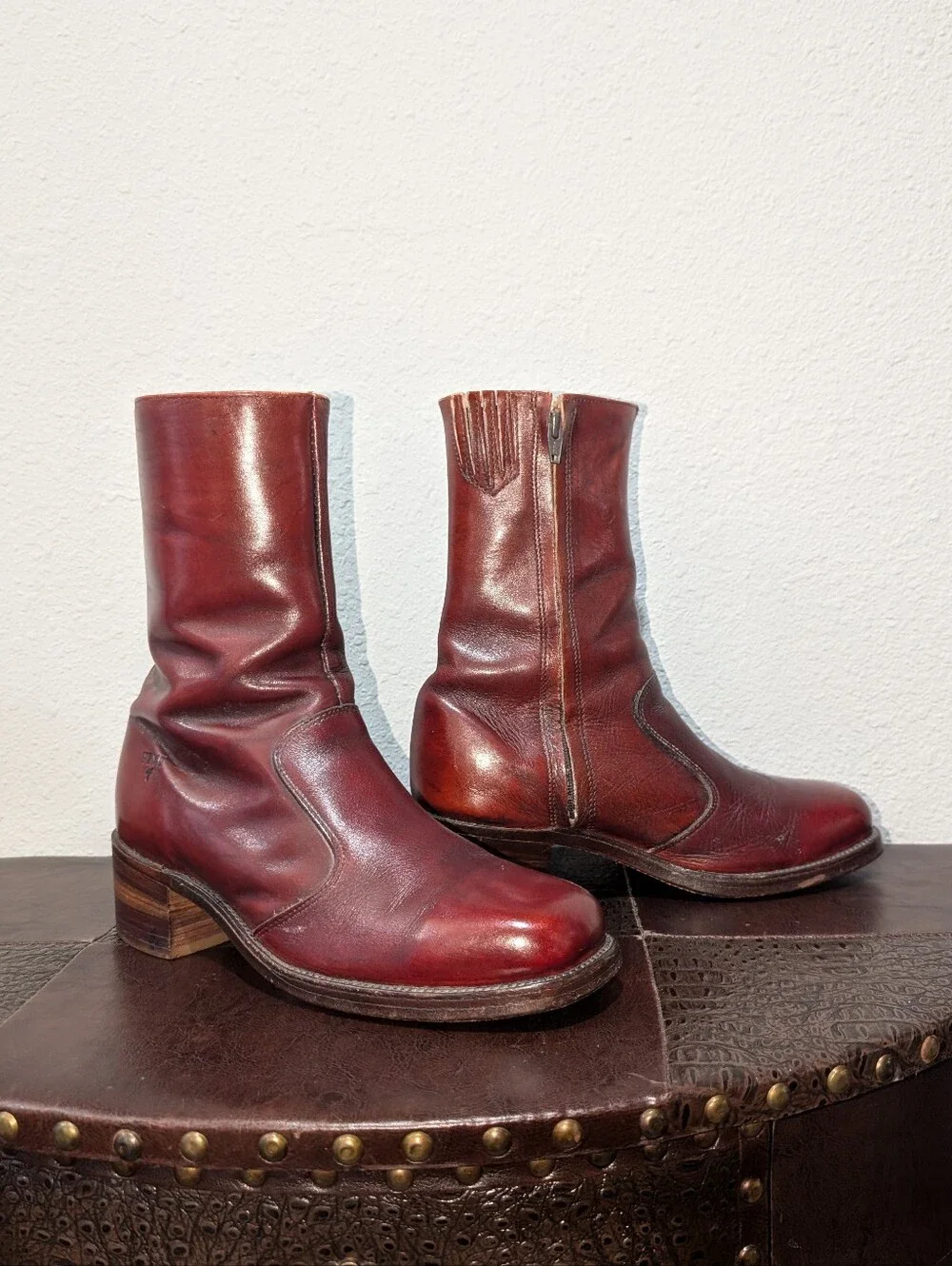 VINTAGE 70's Campus Red Leather Square Toe Zip-Up Ankle Boots - Made in USA - Picture 1 of 16